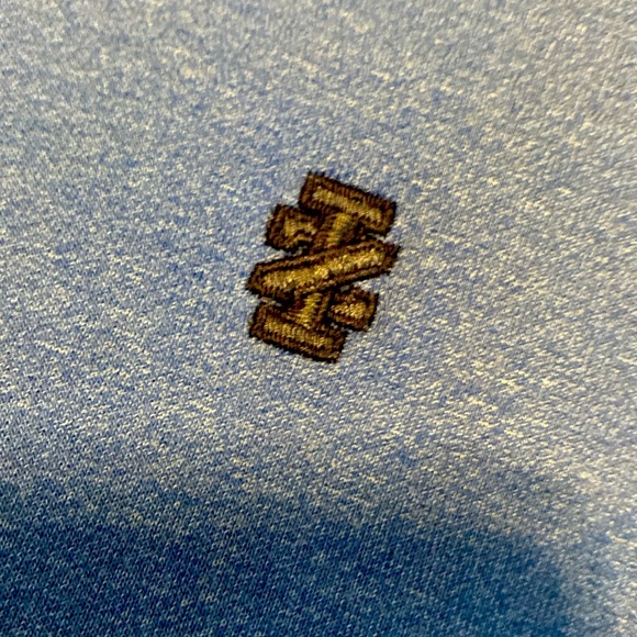 IZOD Advantage Performance Stretch sweatshirt. New condition. Size M - Picture 3 of 4